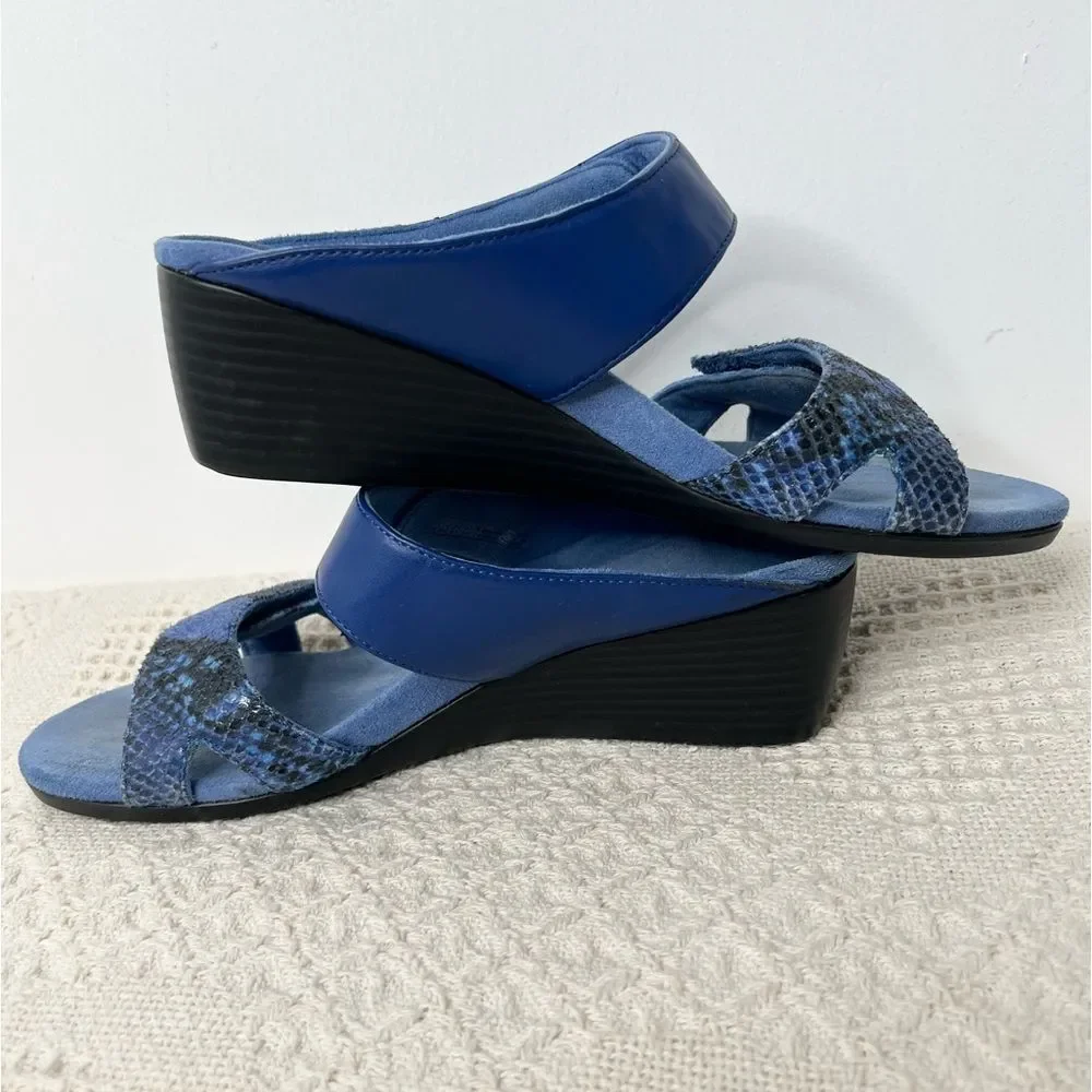 Vionic Chrissy Wedge Slide Sandals Blue Snake